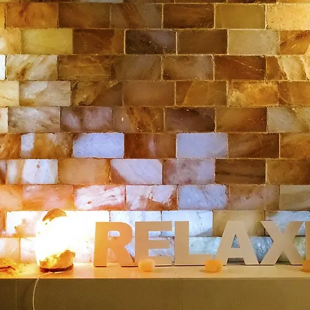 Lagoon Wellness Retreat (adults Only) מלון דירות