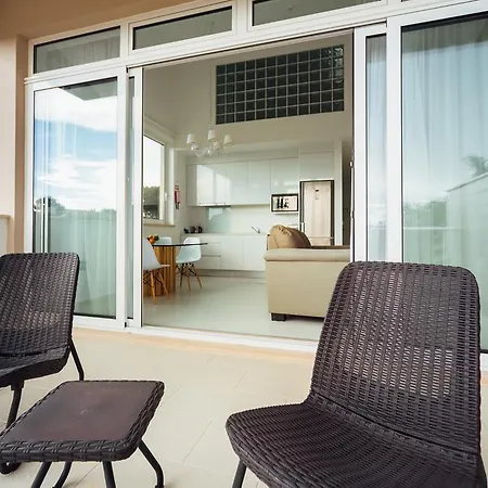 מלון דירות Lagoon Wellness Retreat (adults Only) אובידוס