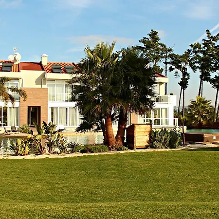 Lagoon Wellness Retreat (adults Only) מלון דירות