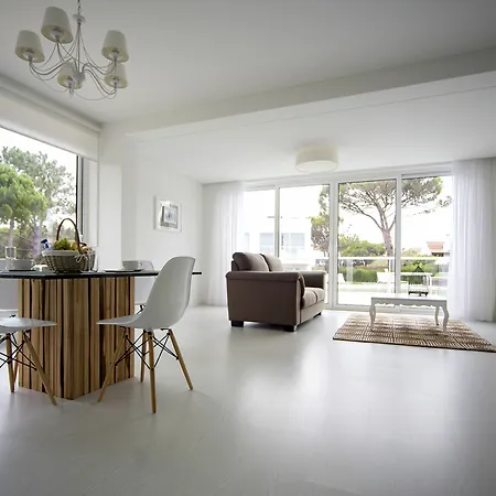 Lagoon Wellness Retreat (adults Only) מלון דירות 3*